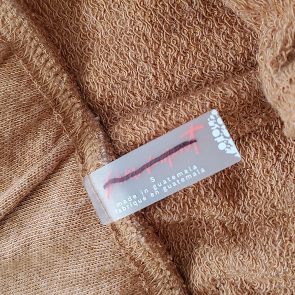 18. Free People Movement Siren Shorts Earth - Picture 11 of 17